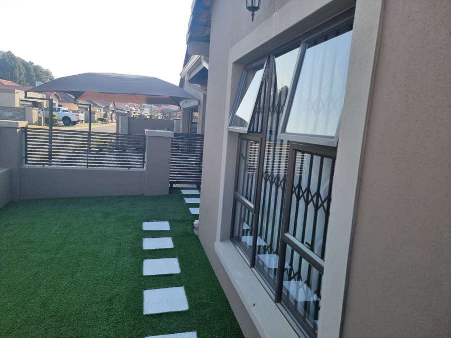 4 Bedroom Property for Sale in Rustenburg Central North West